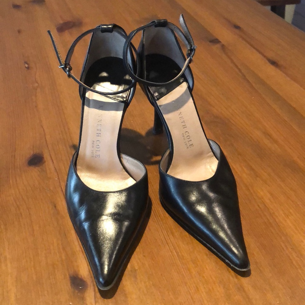 Kenneth Cole ankle strap all leather heels